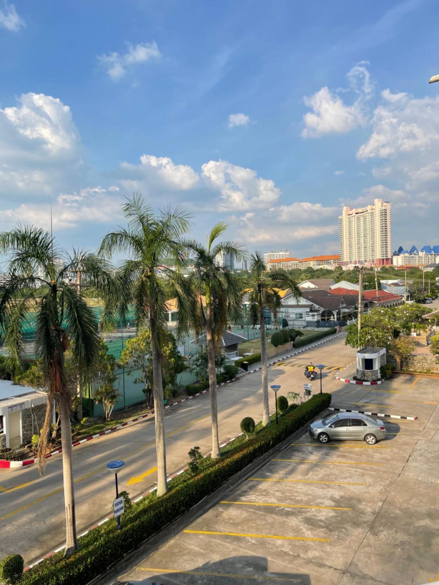 Jomtien Condotel Condominium Pattaya Buitenkant foto