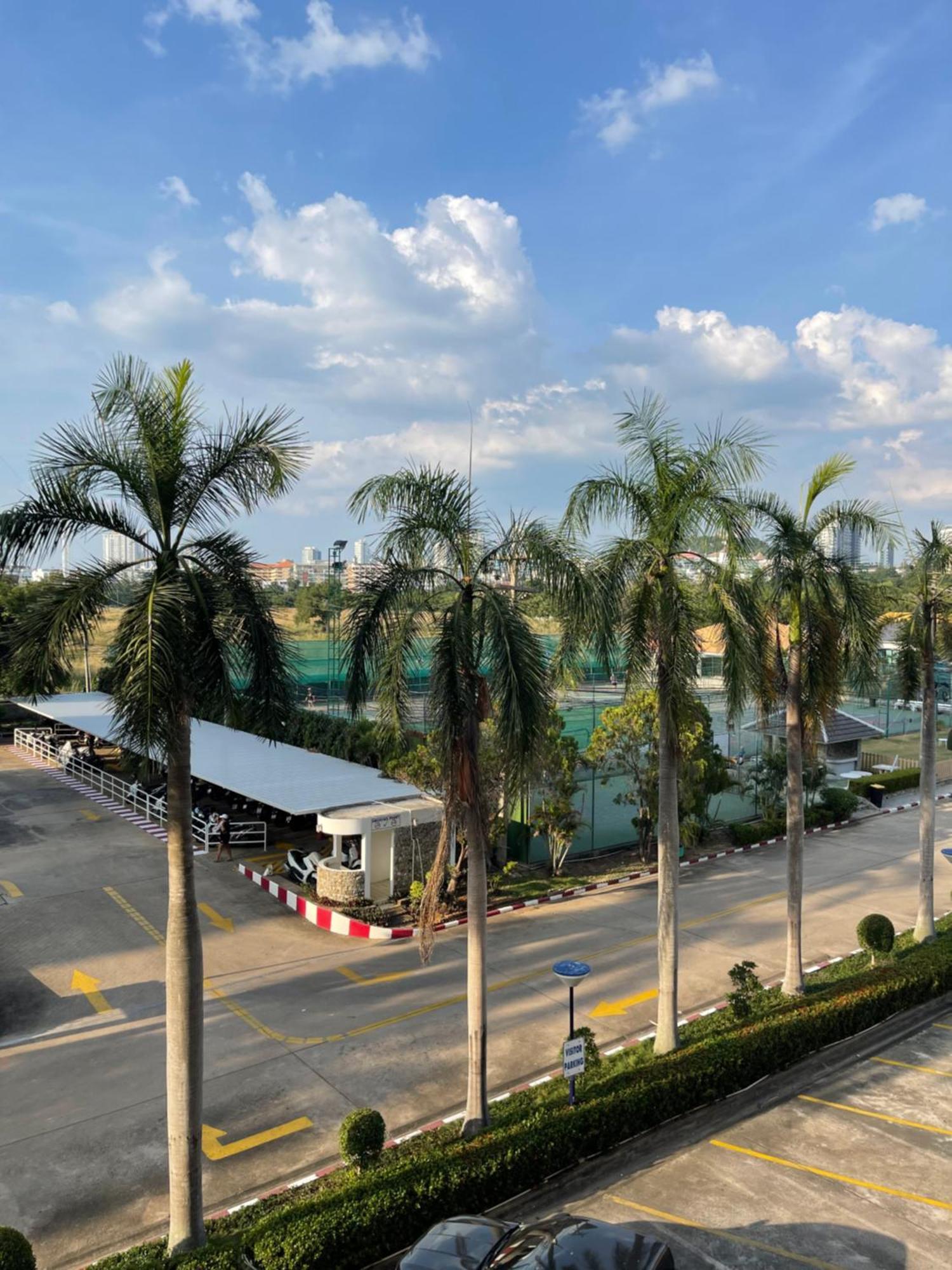 Jomtien Condotel Condominium Pattaya Buitenkant foto